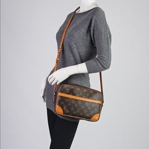 Always authentic louis vuitton Trocadero